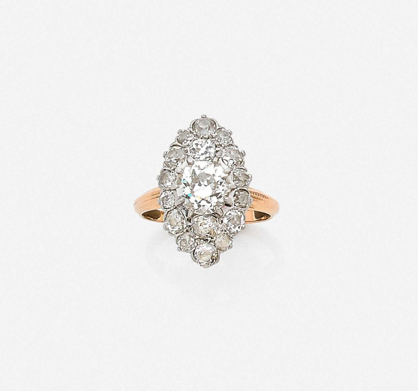 Bague marquise