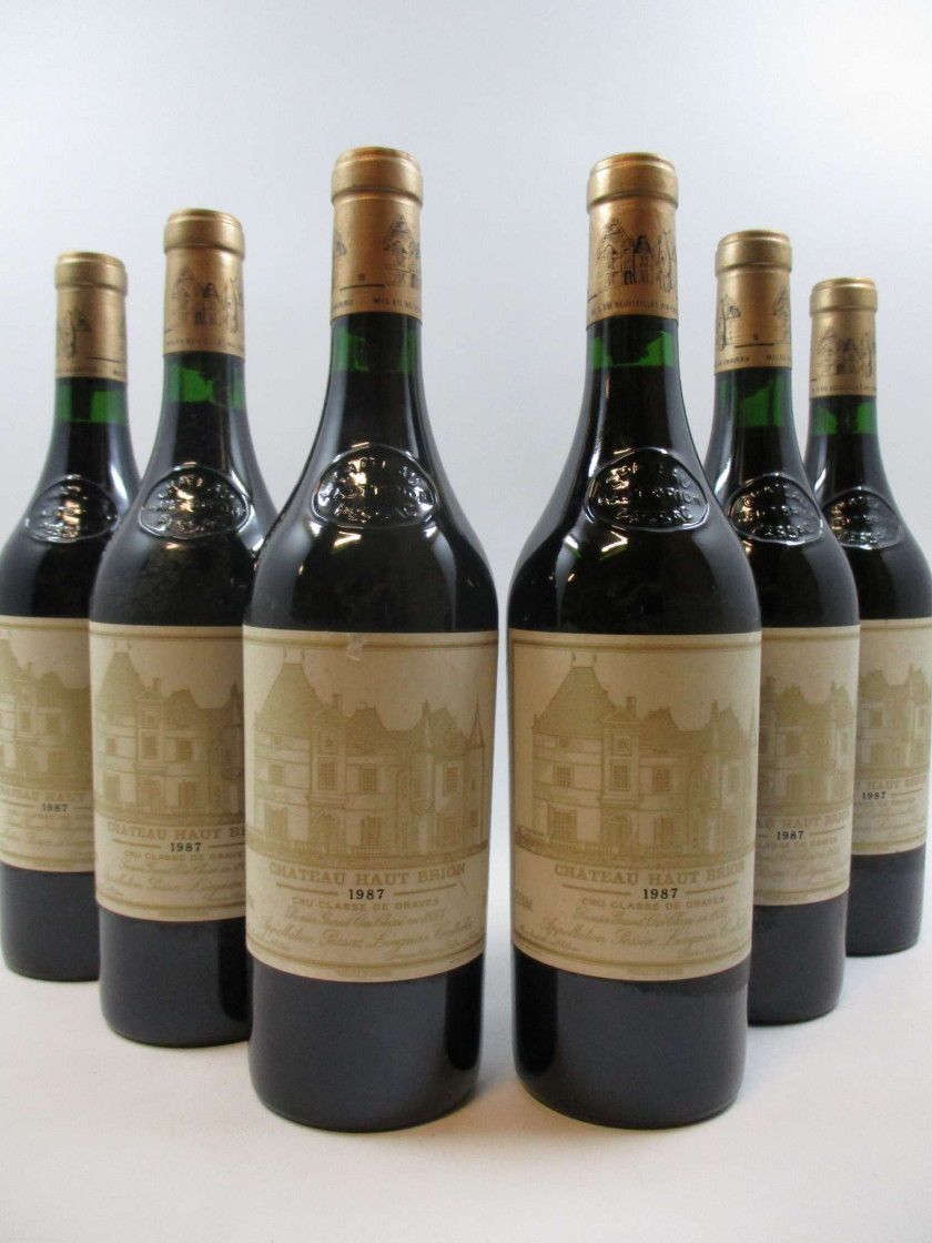 6 bouteilles CHÂTEAU HAUT BRION 1987 1er GC Pessac Léognan (étiquettes légèrement abimées