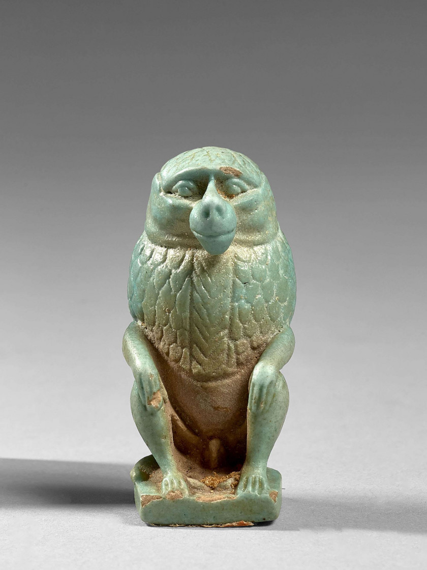 ÉGYPTE, BASSE-ÉPOQUE  Statuette de Thot en faïence turquoise