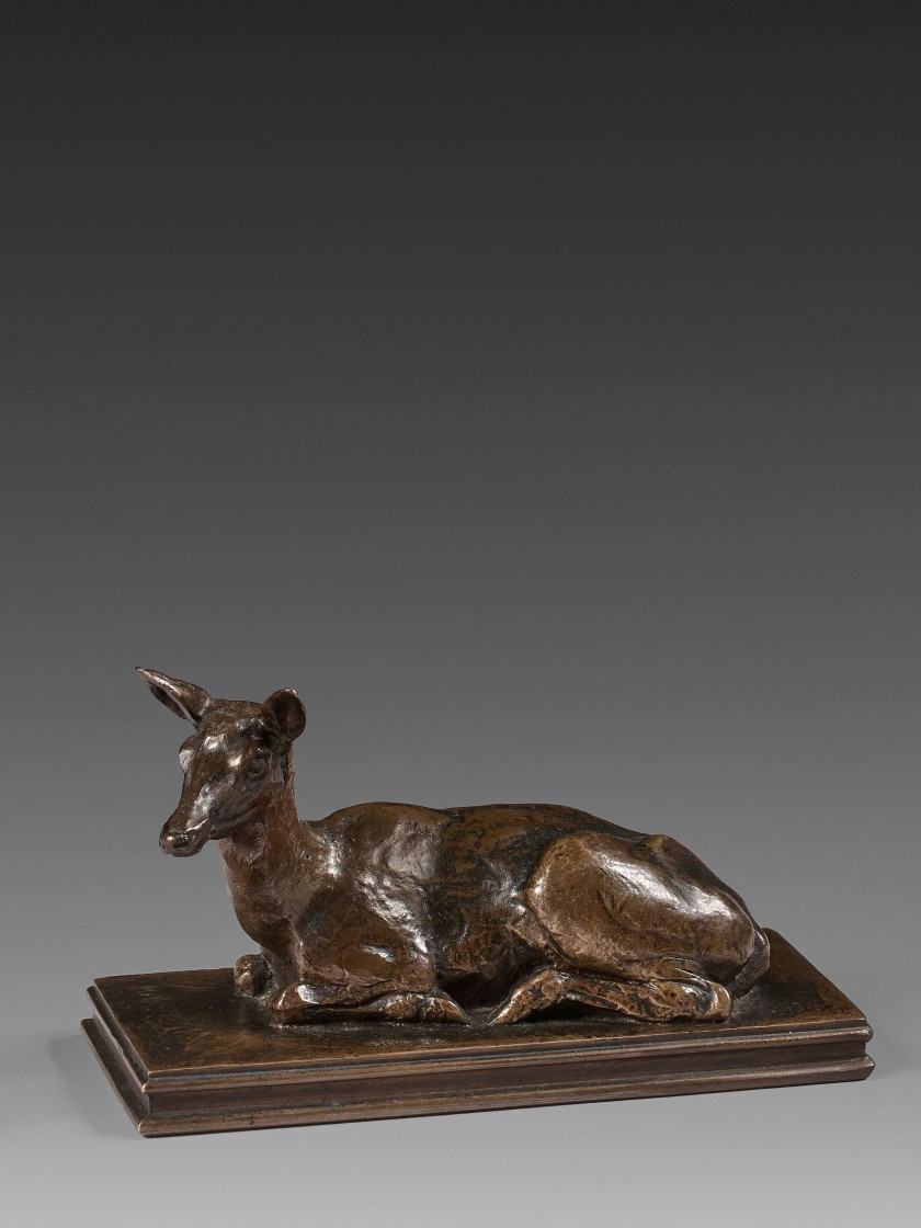 Antoine-Louis BARYE Paris, 1795 - 1875 Biche couchée Bronze à patine brune