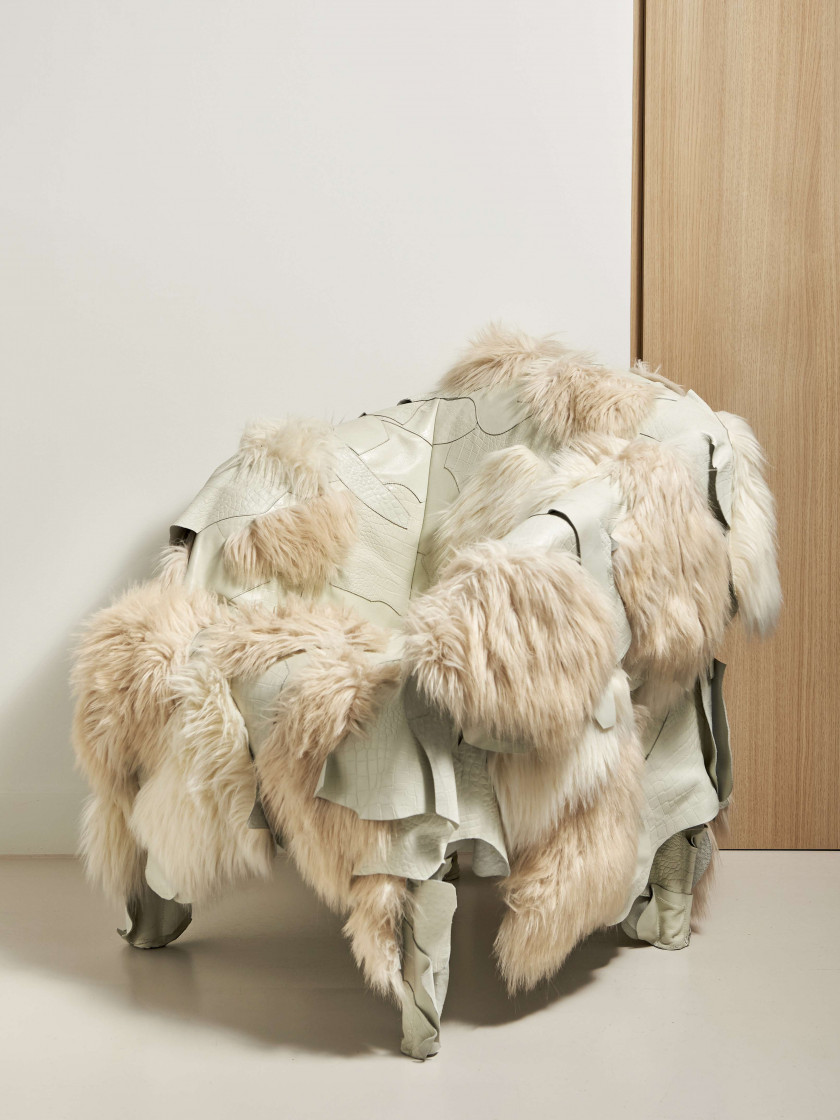 Humberto & Fernando CAMPANA Nés en 1953 & 1961 Unique prototype du fauteuil "Leather fur works" - 2008 Assemblage de fourrures synth...