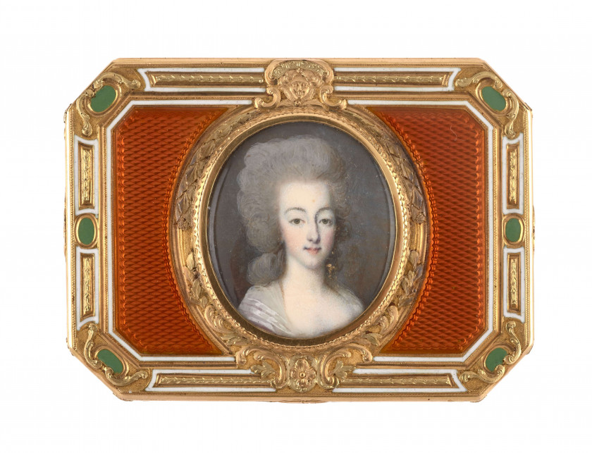 BOÎTE EN OR ET ÉMAIL, ORNÉE D'UNE MINIATURE DE MARIE-ANTOINETTE, JEAN-JOSEPH BARRIÈRE, FIN DU XVIIIE SIÈCLE