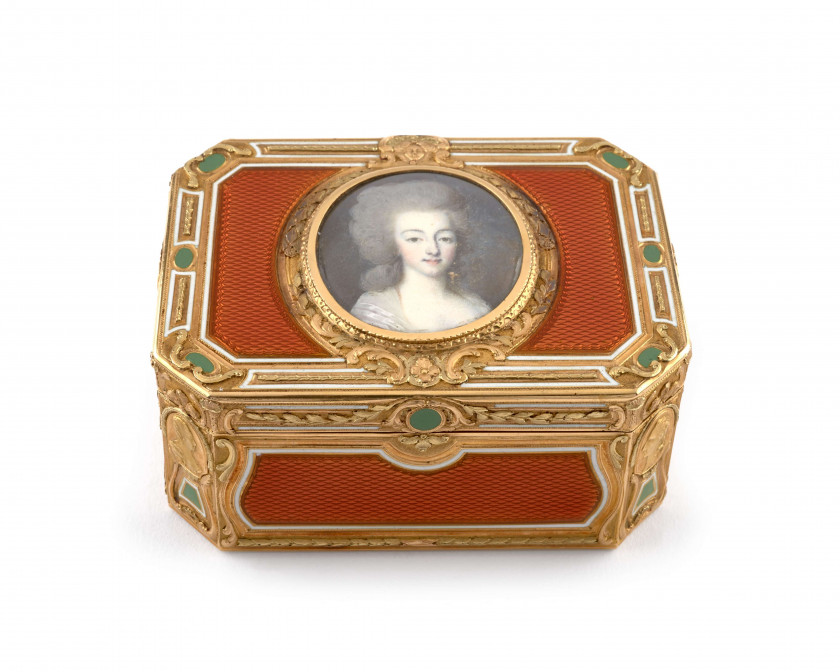 BOÎTE EN OR ET ÉMAIL, ORNÉE D'UNE MINIATURE DE MARIE-ANTOINETTE, JEAN-JOSEPH BARRIÈRE, FIN DU XVIIIE SIÈCLE