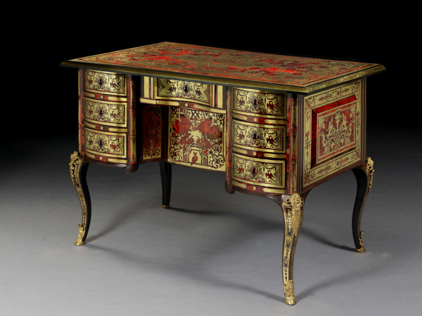 BUREAU MAZARIN D'ÉPOQUE RÉGENCE