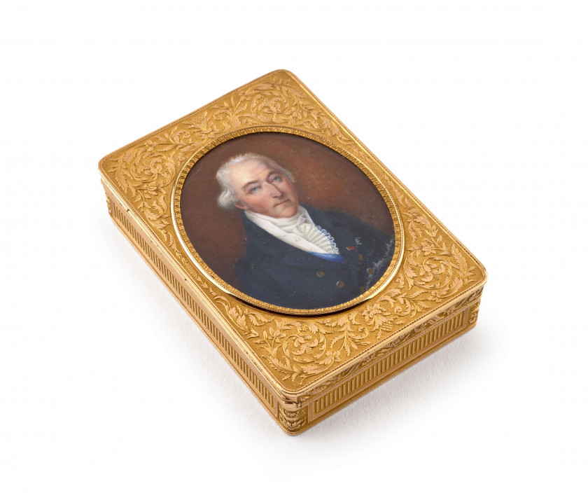 BOÎTE EN OR AVEC MINIATURE OVALE : LOUIS-HENRI-JOSEPH, DUC DE BOURBON, PRINCE DE CONDÉ, DÉBUT DU XIXE SIÈCLE