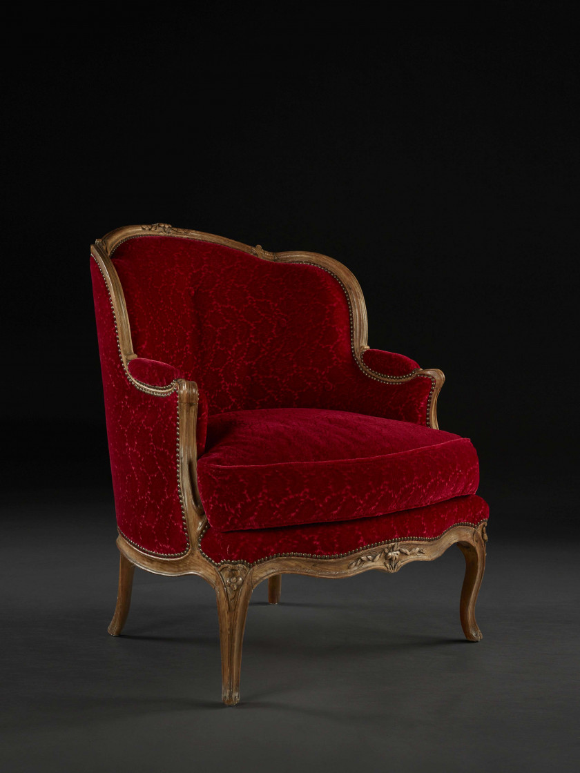 BERGÈRE D'ÉPOQUE LOUIS XV Estampille de Pierre Pluvinet