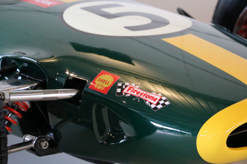 LOTUS TYPE 49 FORMULE 1 " JIM CLARK "- VOITURE POUR ENFANT