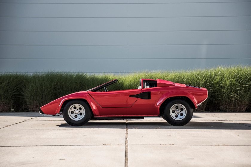 CIRCA 1985 LAMBORGHINI COUNTACH JUNIOR PAR AGOSTINI