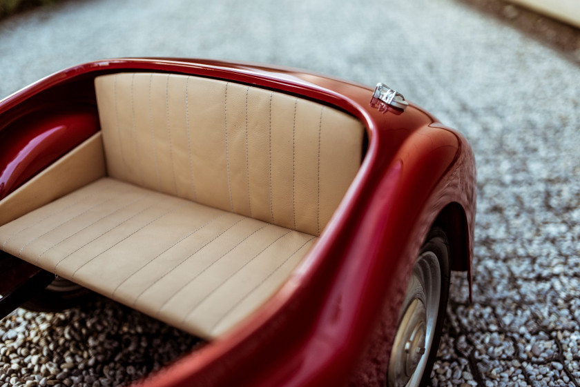 *JAGUAR XK 120 ROADSTER  Voiture à pédales pour enfant