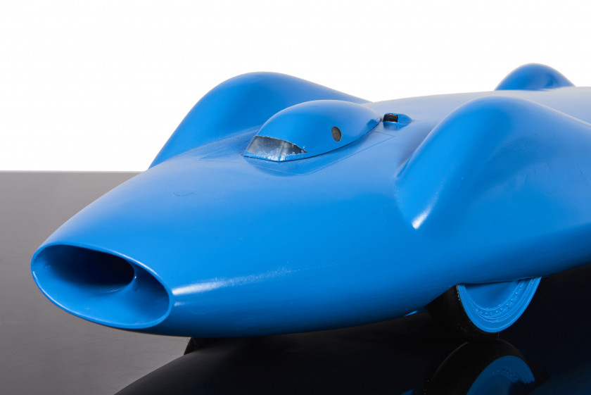 BLUEBIRD-PROTEUS CN7  Voiture des Records. Fabrication moderne