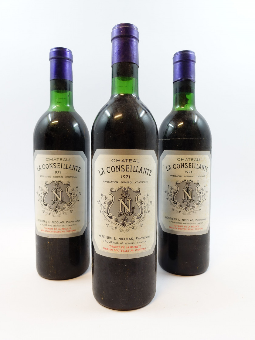 11 bouteilles CHÂTEAU LA CONSEILLANTE 1971 Pomerol (1 base goulot, 4 légèrement bas, 6 haute épaule