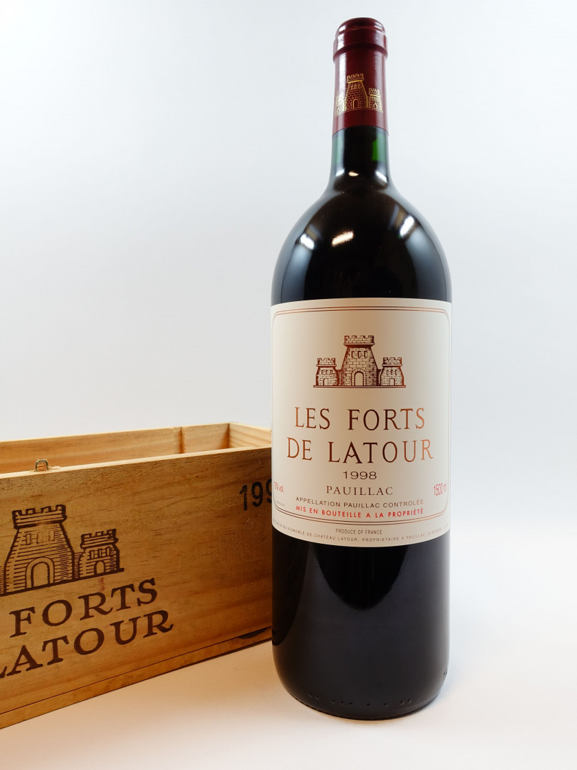 1 magnum LES FORTS DE LATOUR 1998 Pauillac Caisse bois d'origine