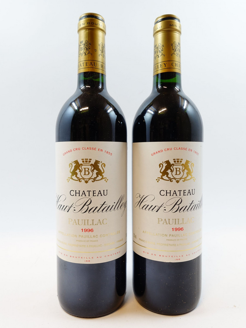 12 bouteilles CHÂTEAU HAUT BATAILLEY 1996 5è GC Pauillac