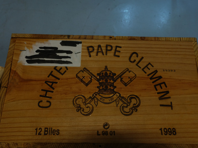 12 bouteilles CHÂTEAU PAPE CLEMENT 1998 CC Pessac Léognan