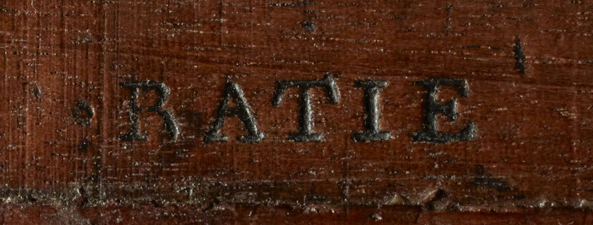 BUREAU À CYLINDRE DE LA FIN DU XVIIIe SIÈCLE Estampille de Jean-Frédéric Ratié