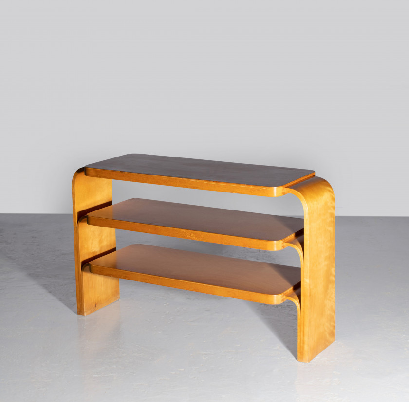 Alvar AALTO 1898 - 1976 Etagère mod. 111 – Création 1933 Structure en bouleau courbé