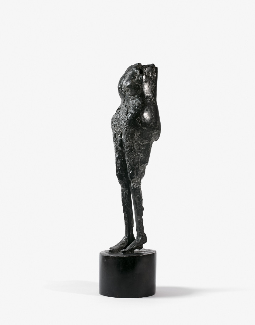 CÉSAR (1921 - 1998) PETITE NANA AU SEXE FEMININ - 1957-97 Bronze