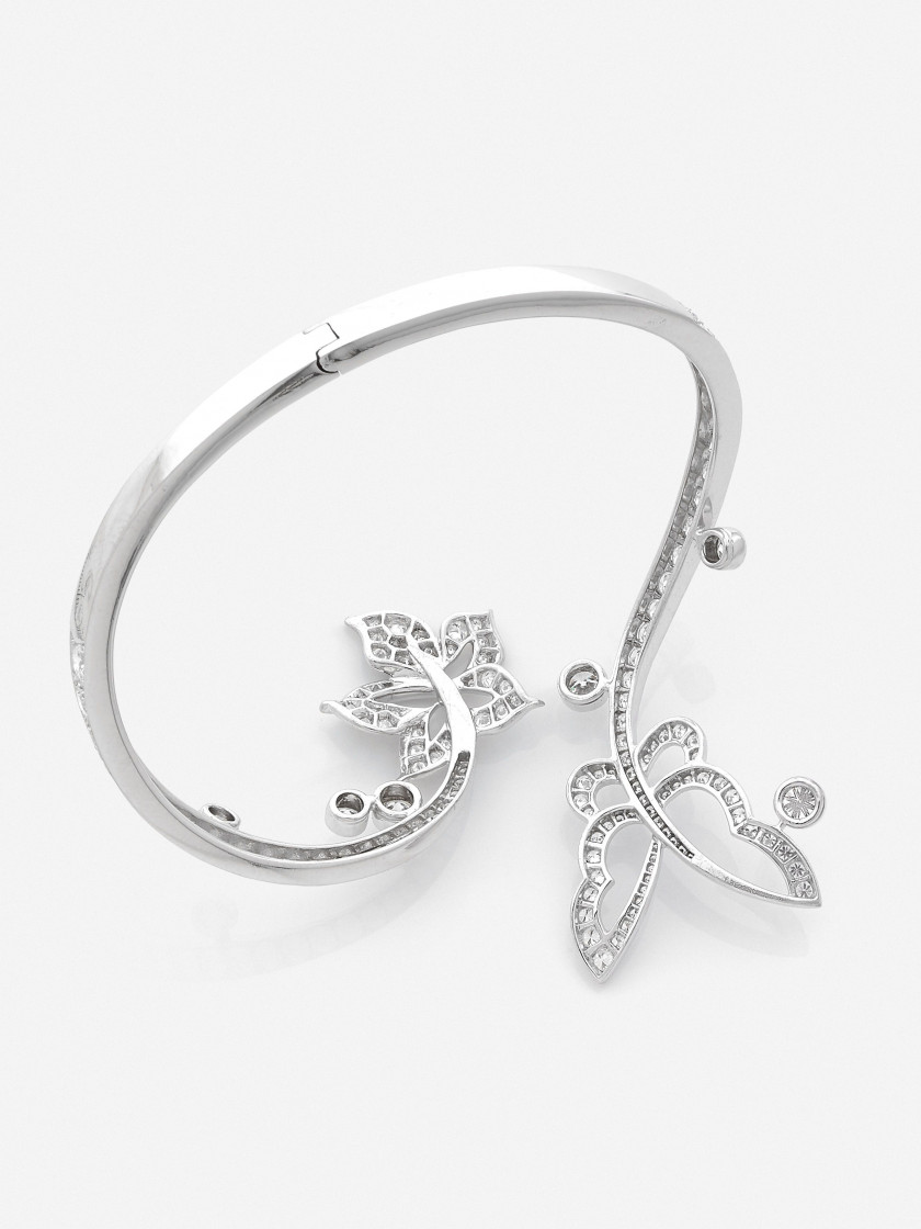 VAN CLEEF & ARPELS  Bracelet "Butterfly & Leaf"