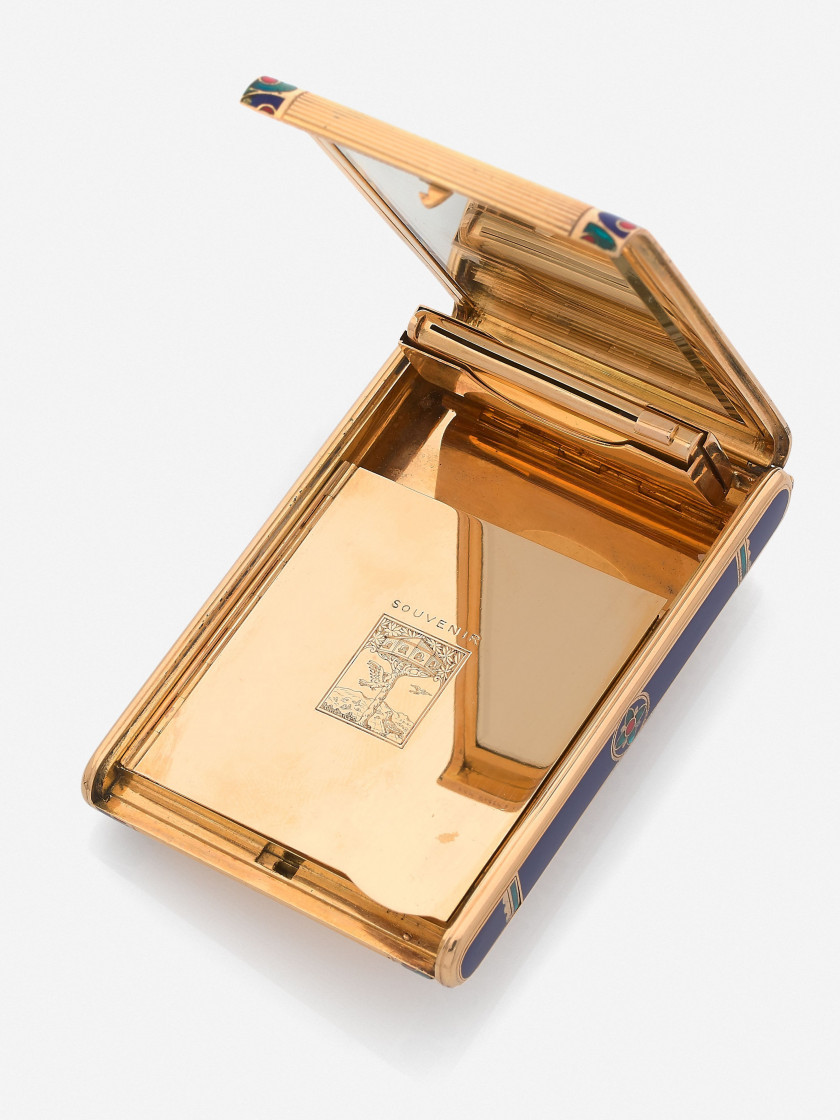 VAN CLEEF & ARPELS  Boîte de beauté
