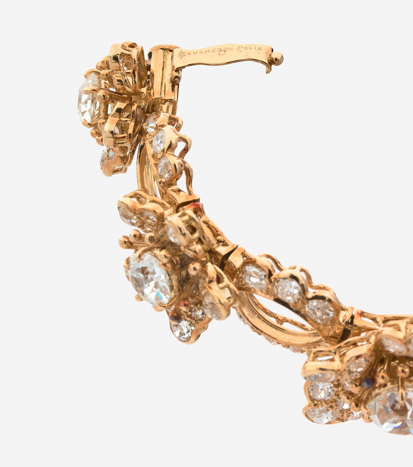 BOUCHERON  Bracelet fleur