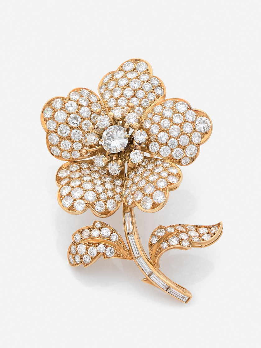 BOUCHERON  Clip de corsage