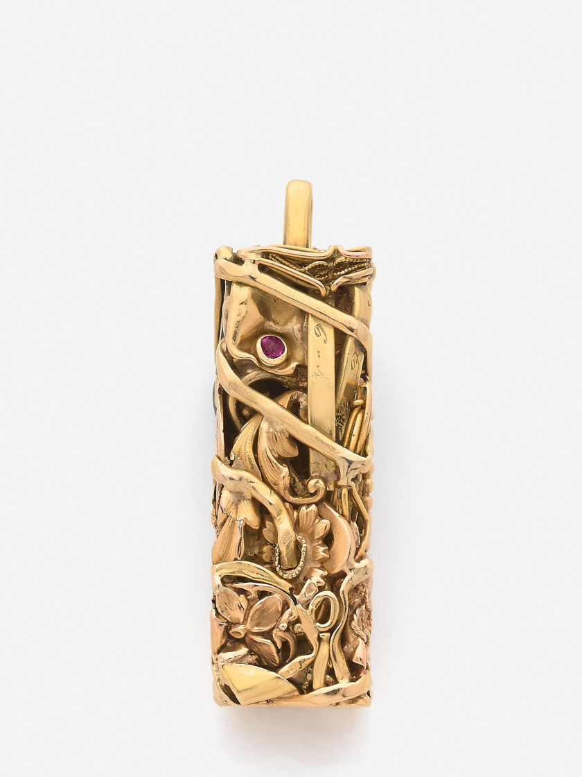 CESAR (1921-1998) Pendentif "Compression"