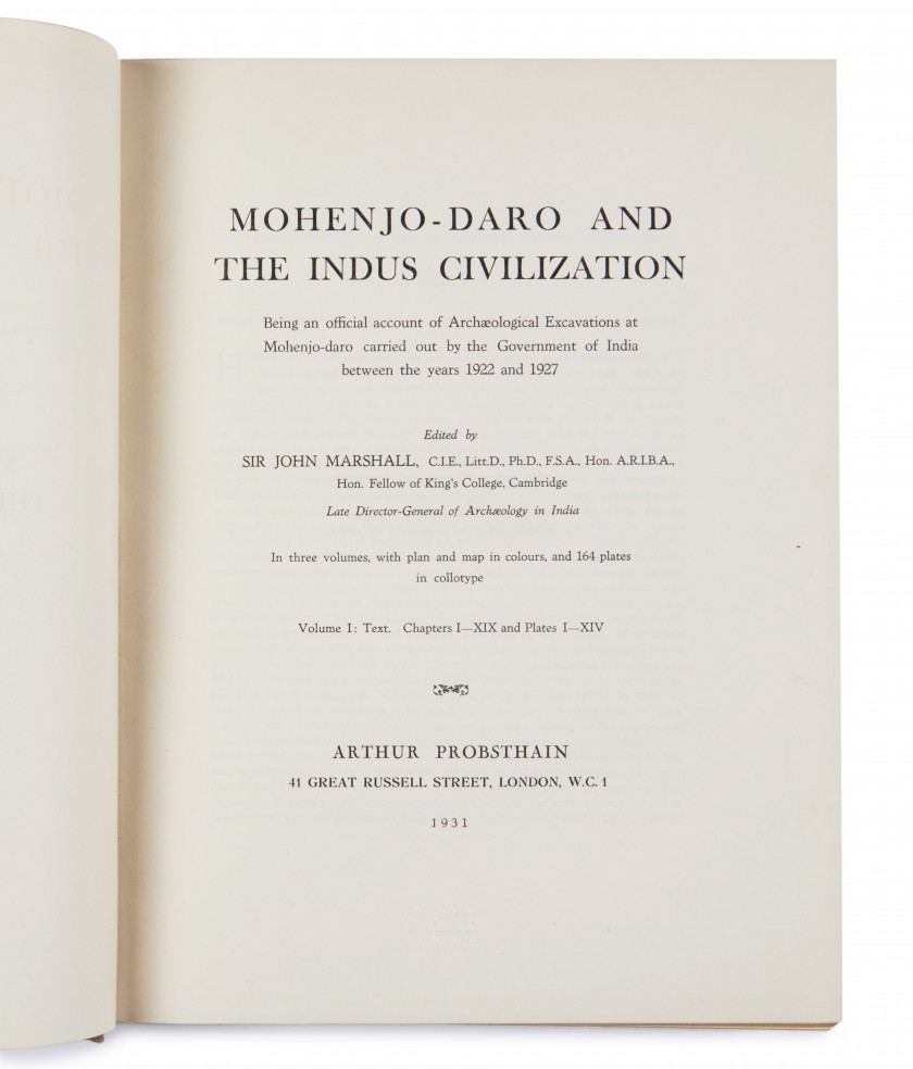 MARSHALL (John)  Mohenjo-Daro and the Indus Civilization.
