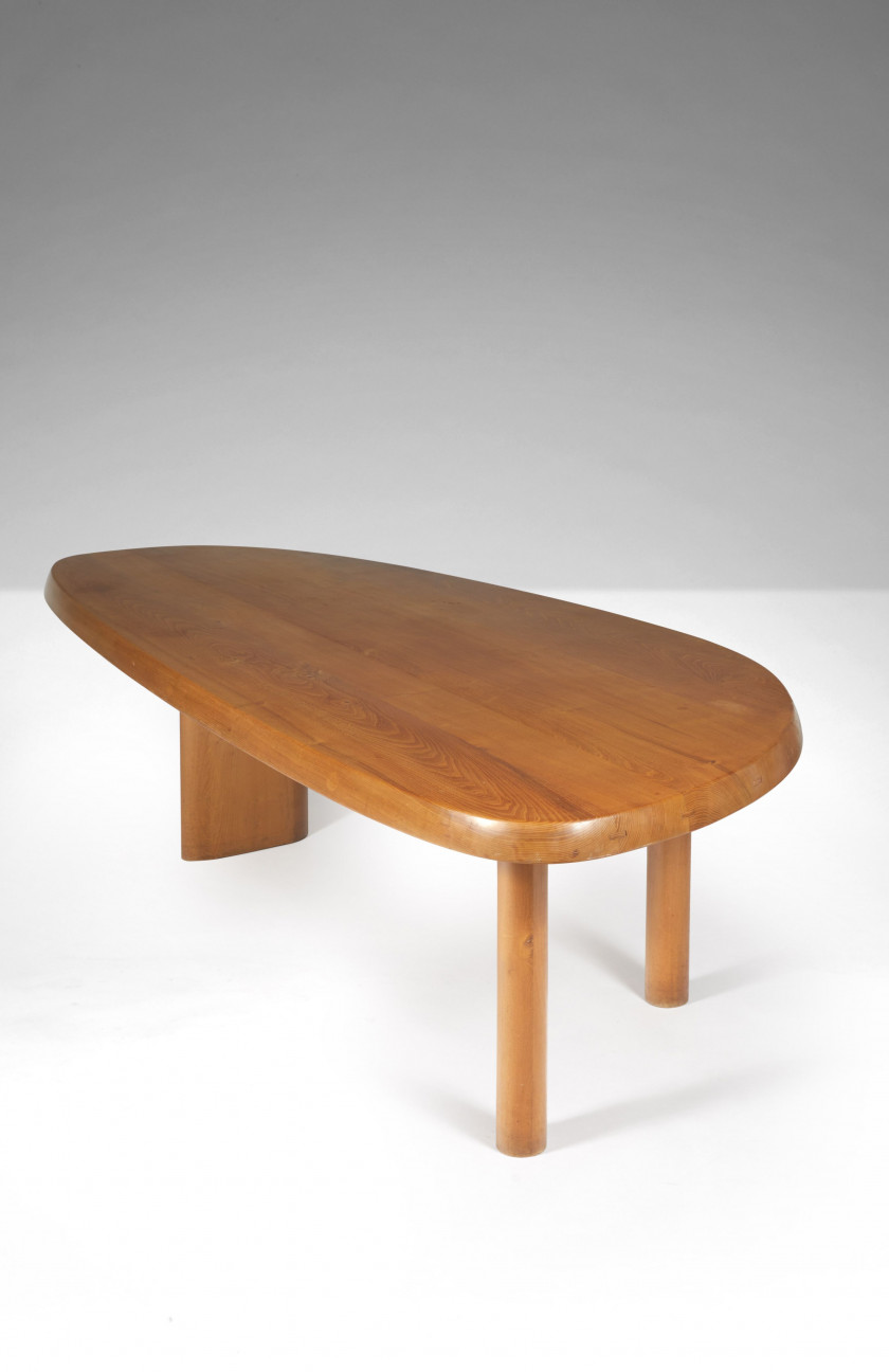 Charlotte PERRIAND 1903-1999 Importante table dite « Forme libre » le modèle créé circa 1956