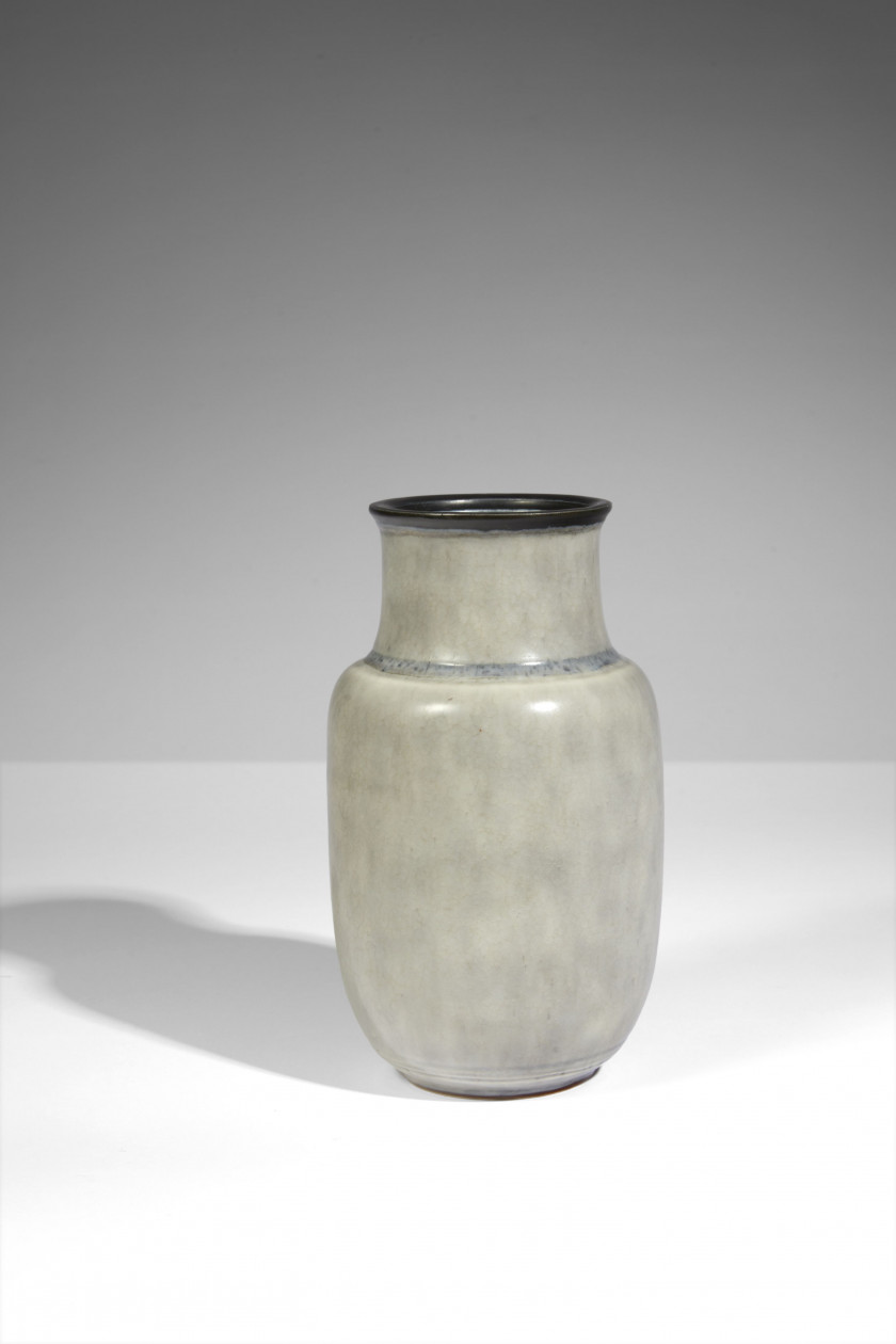 Émile DECŒUR 1876-1953 Vase - circa 1930