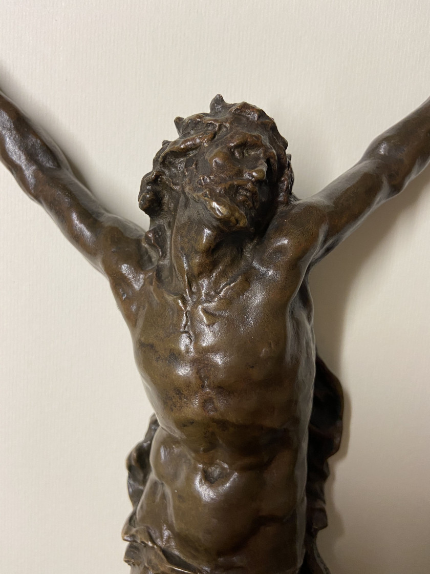 Jean-Baptiste CARPEAUX Valenciennes,1827 - Courbevoie, 1875 Le Christ en croix Bronze à patine brun clair