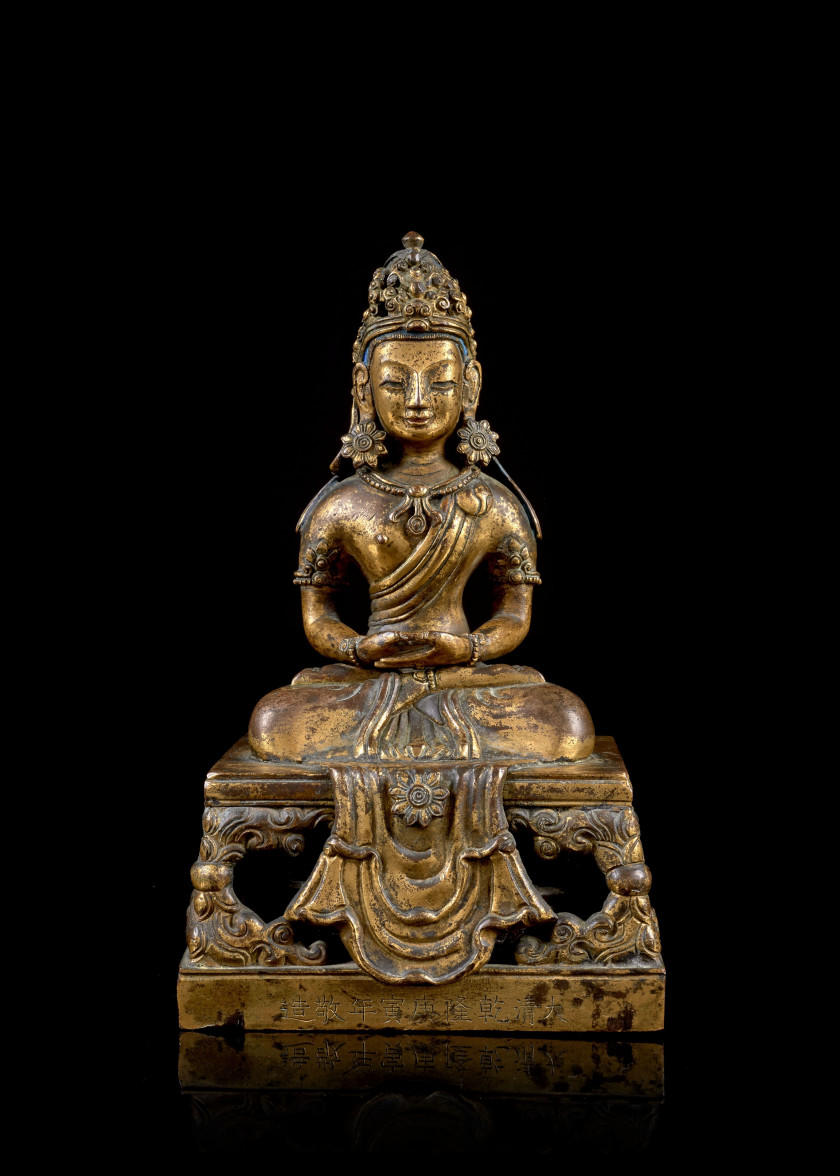 STATUETTE D'AMITAYUS EN BRONZE DORÉ, Chine, dynastie Qing, époque Qianlong, daté 1770