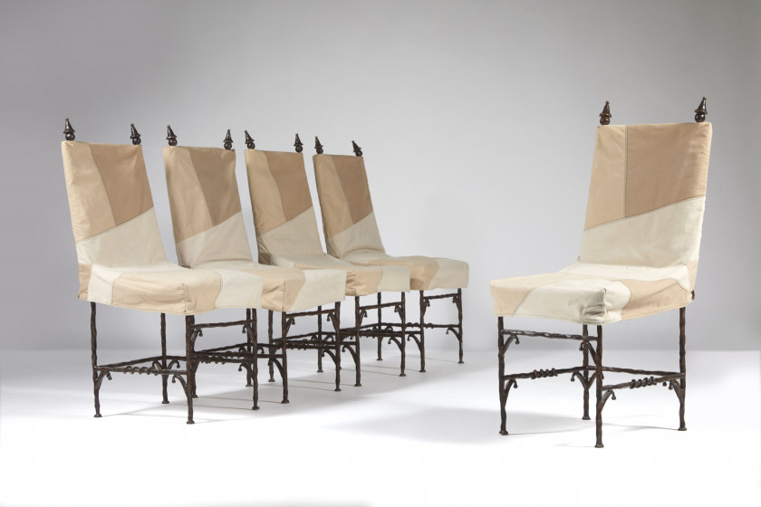 Élisabeth GAROUSTE & Mattia BONETTI Nés en 1949 et 1953 Suite de cinq chaises « Athena » - modèle créé en 1989