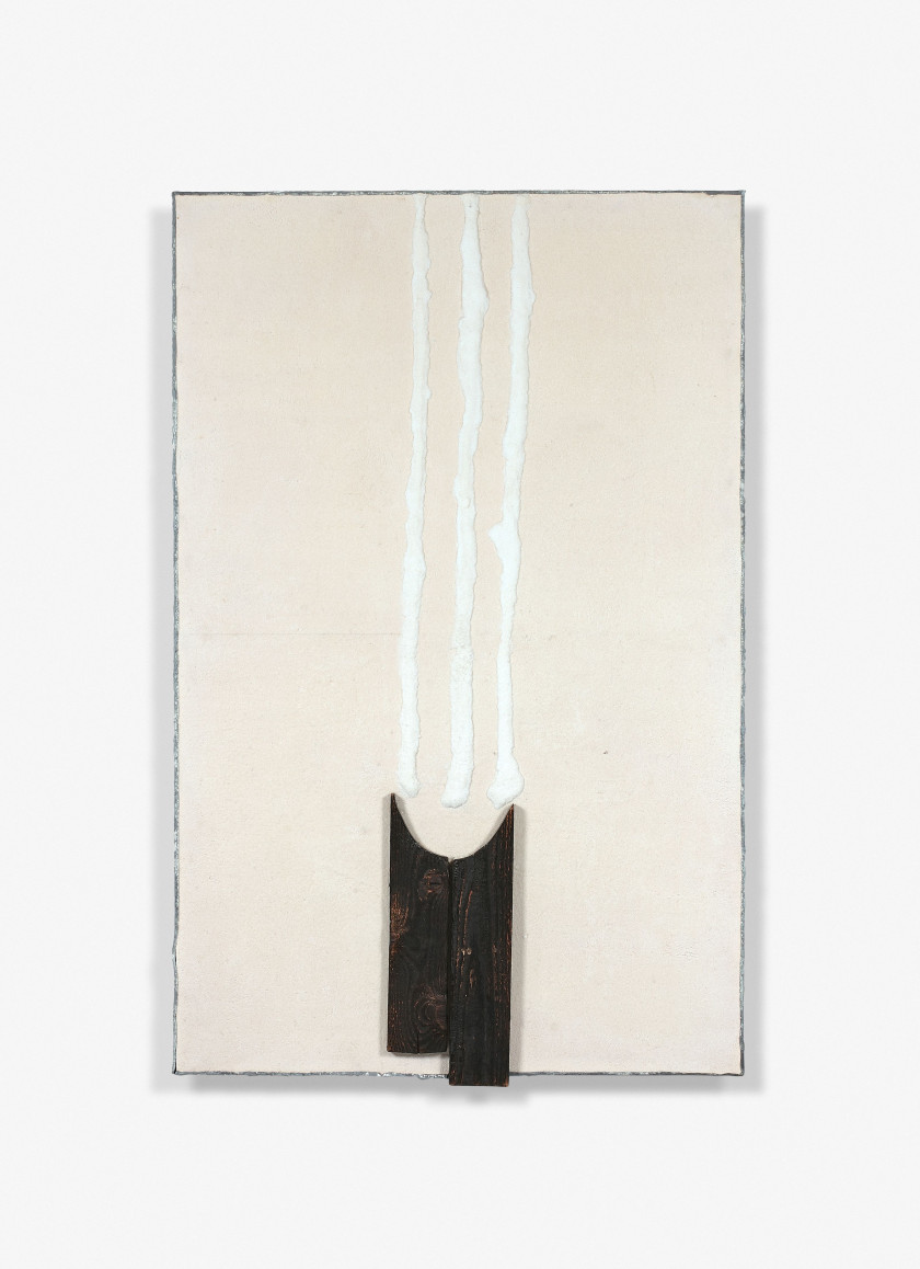 ¤ Pier Paolo CALZOLARI (Né en 1943) UNTITLED - 1989 Sel, bois brûlé et plomb sur fibre de verre