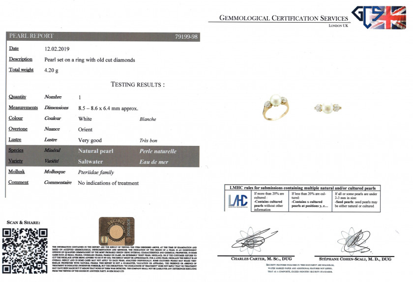 Bague en or, perle fine et diamants (GCS: perle fine eau de mer) A natural pearl, diamond and gold ring (GCS: natural saltwater pearl)