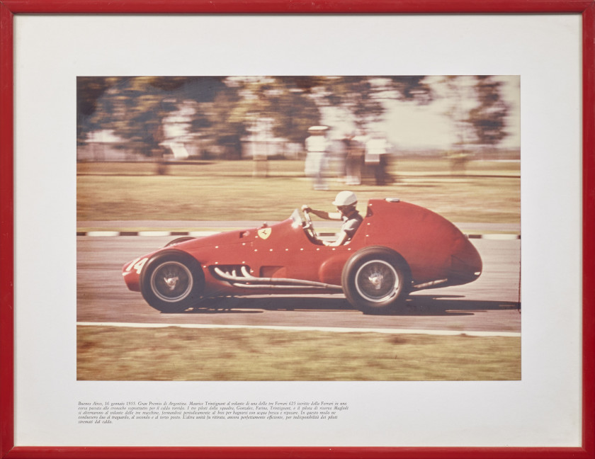 FERRARI  Neuf photographies