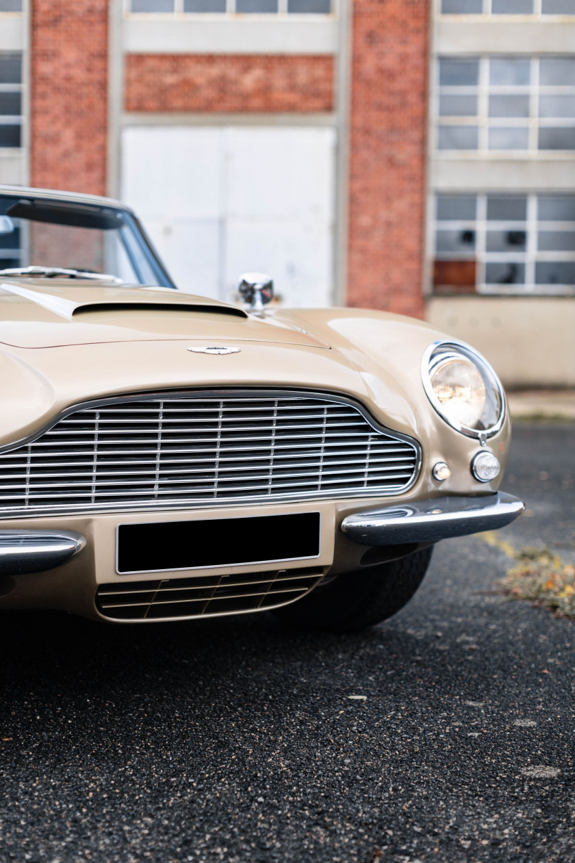 1965 Aston Martin Short Chassis Volante