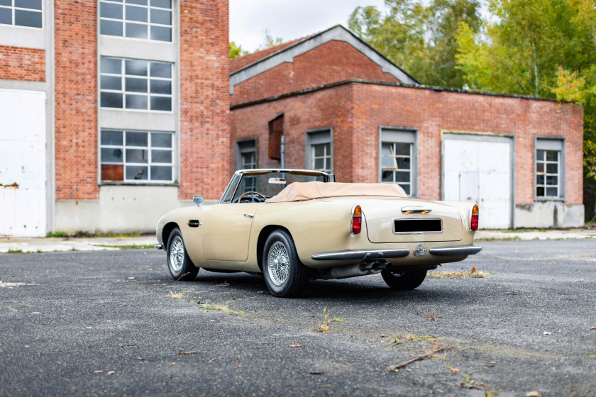 1965 Aston Martin Short Chassis Volante