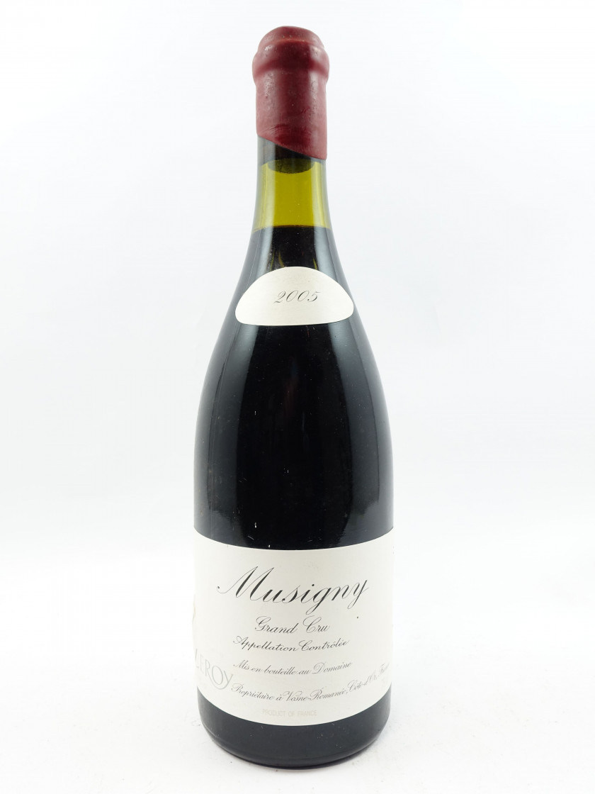 1 bouteille MUSIGNY 2005 Grand Cru