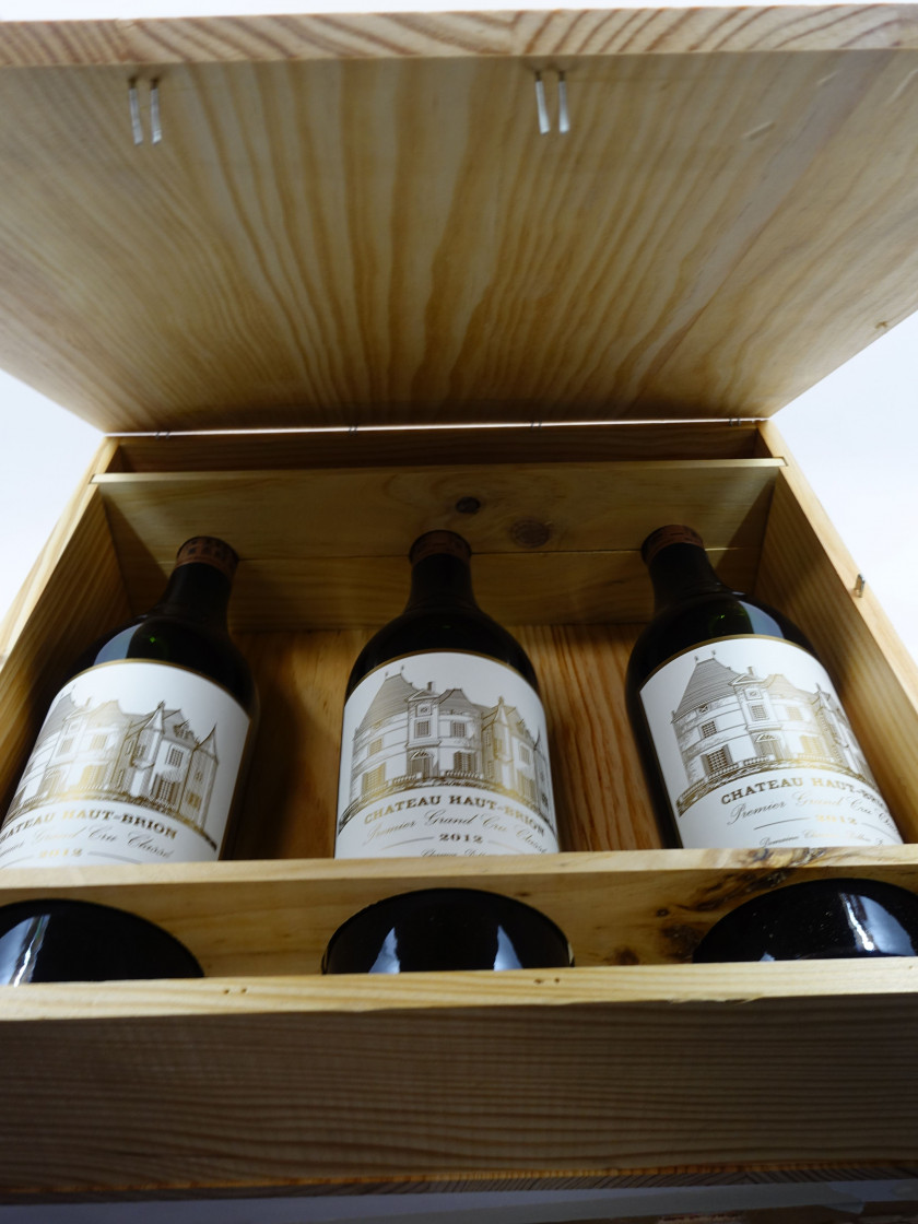 3 bouteilles CHÂTEAU HAUT BRION 2012 1er GC Pessac Léognan