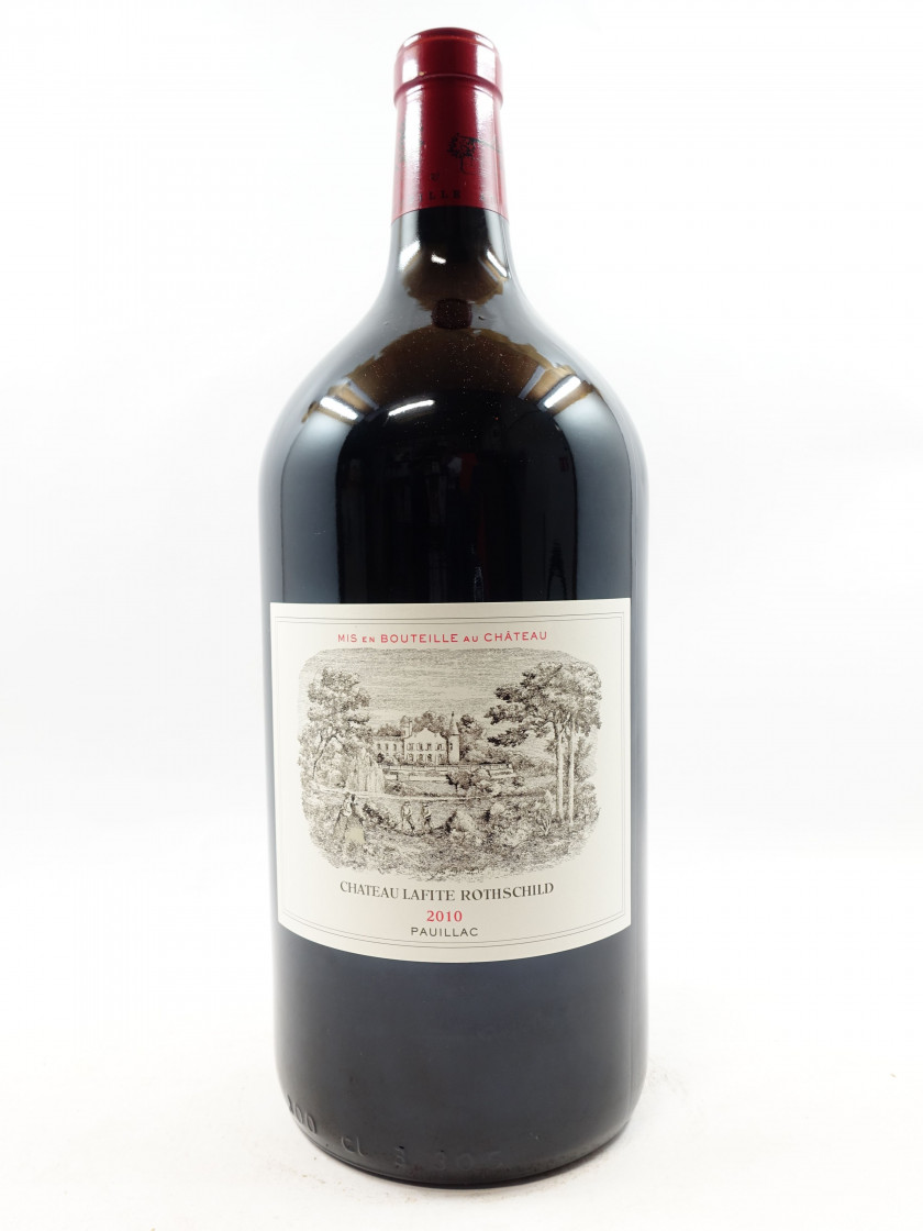 1 double mag CHÂTEAU LAFITE ROTHSCHILD 2010 1er GC Pauillac Caisse bois d'origine