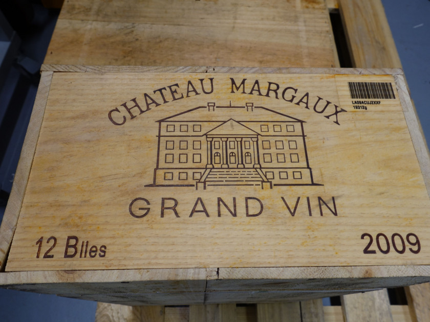 12 bouteilles CHÂTEAU MARGAUX 2009 1er GC Margaux Caisse bois d'origine
