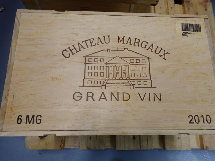 6 magnums CHÂTEAU MARGAUX 2010 1er GC Margaux Caisse bois d'origine