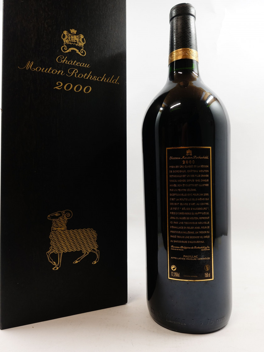 1 magnum CHÂTEAU MOUTON ROTHSCHILD 2000 1er GC Pauillac Caisse bois d'origine (léger griffée)