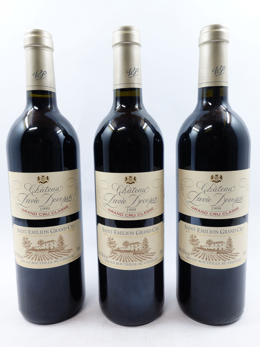 3 bouteilles CHÂTEAU PAVIE DECESSE 1999 GCC Saint Emilion