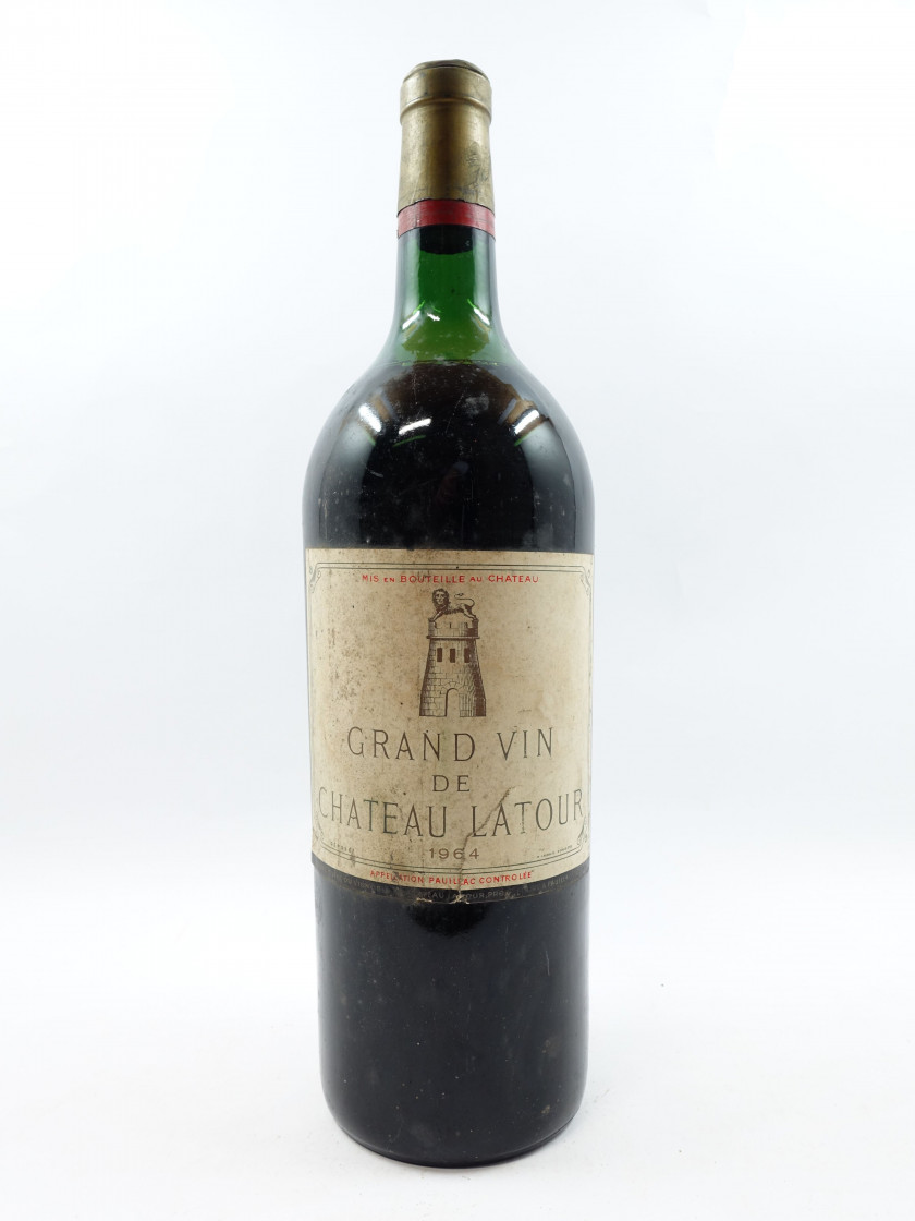1 magnum CHÂTEAU LATOUR 1964 1er GC Pauillac (haute épaule