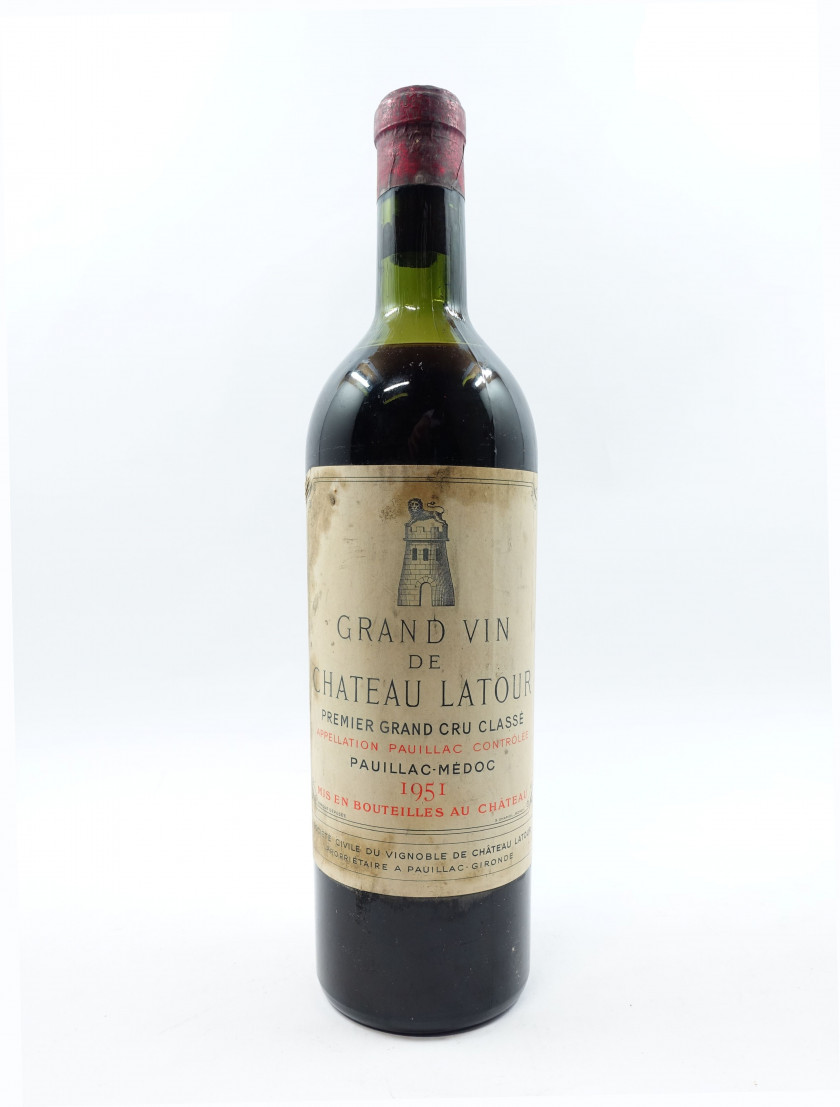 1 bouteille CHÂTEAU LATOUR 1951 1er GC Pauillac (haute épaule