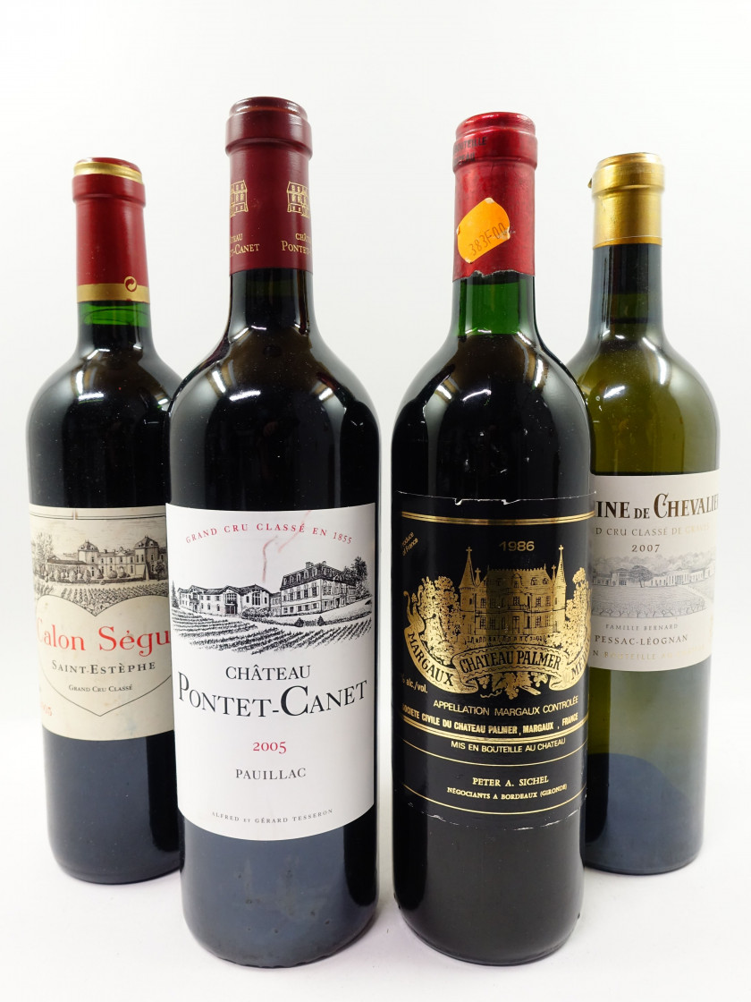 4 bouteilles 1 bt : CHÂTEAU CALON SEGUR 2005 3è GC Saint Estèphe (étiquette léger abimée)