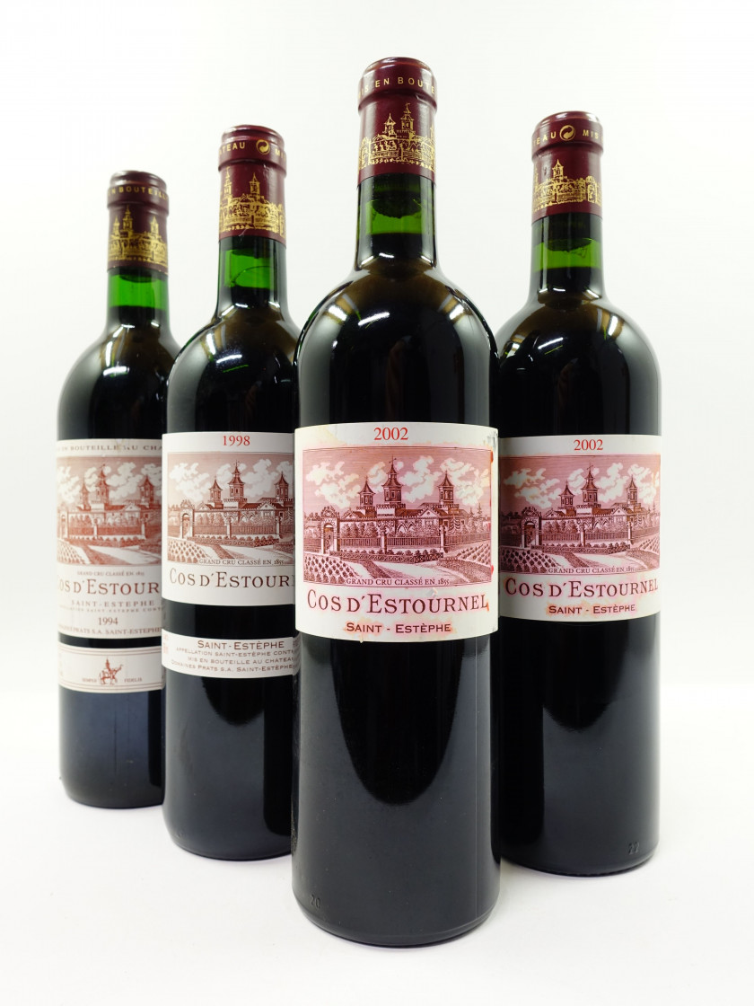 4 bouteilles 1 bt : CHÂTEAU COS D'ESTOURNEL 1994 2è GC Saint Estèphe (étiquette léger tachée)