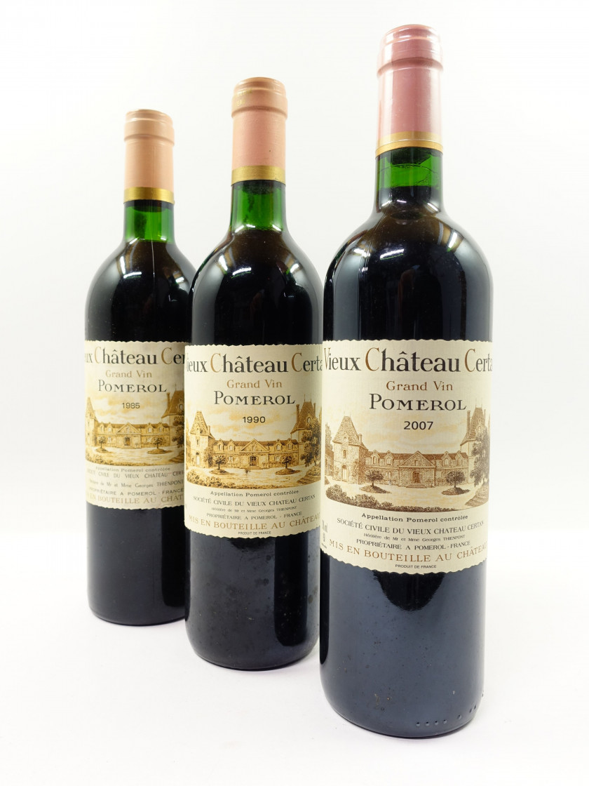 3 bouteilles 1 bt : VIEUX CHÂTEAU CERTAN 1985 Pomerol (base goulot, étiquette léger tachée)