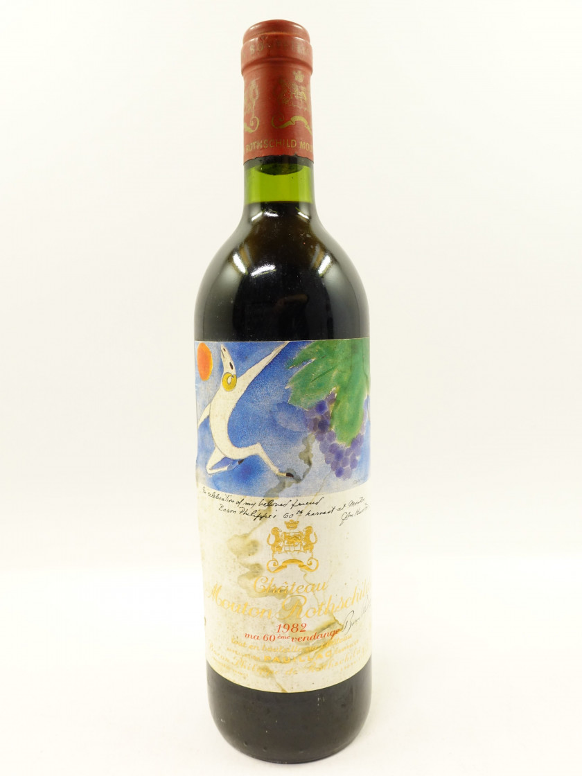 1 bouteille CHÂTEAU MOUTON ROTHSCHILD 1982 1er GC Pauillac (étiquette très abimée)
